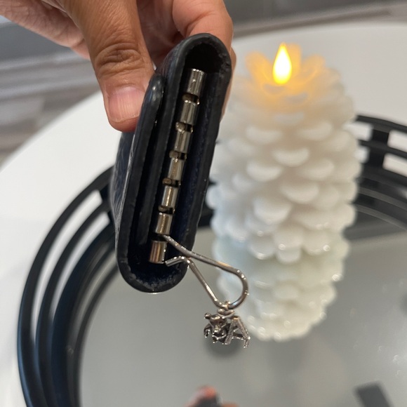 Vintage Loewe Key Wallet - Picture 8 of 15